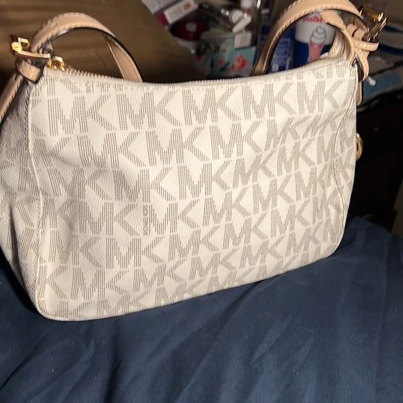 Medium MK bag original cream colored - Picture 2 of 4
